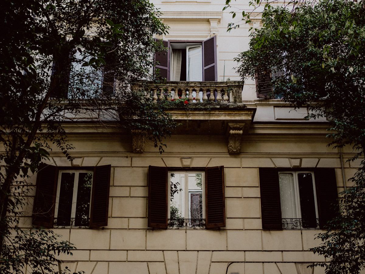 Windows in Italy roma